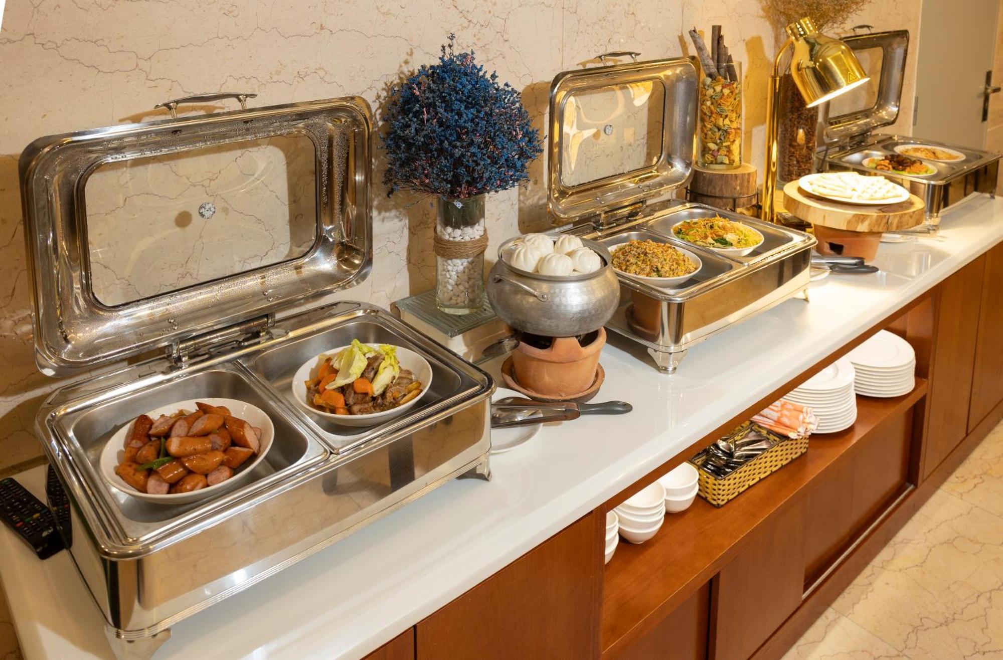White Lotus Hotel Saigon TP. Hồ Chí Minh Ngoại thất bức ảnh